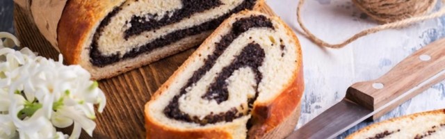 Brza štrudla sa makom bez dizanja testa je pravo jesenje zadovoljstvo