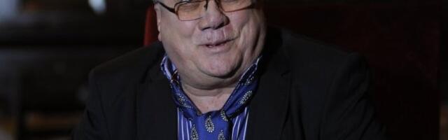 OVAJ PEVAČ JE UNUK HALIDA BEŠLIĆA: Nakon njegova smrti sve isplivalo na videlo! (FOTO)