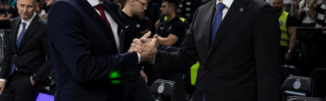 Partizan pobedio Crvenu zvezdu u večitom derbiju, ali je daleko od njega na tabeli Evrolige (Foto)