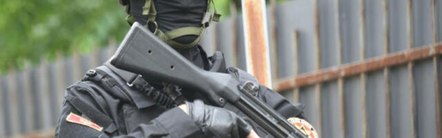 Полиција наоружана пушкама у Беранама због ризика од тероризма