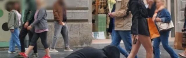 Oglasila se influenserka koja je dečka prošetala kao psa - Njene reči će vas šokirati
