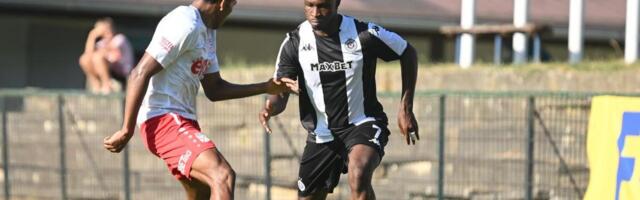 ALUMINIJ – PARTIZAN Nestvarna scena, pa gol iz penala! Novi špic počeo da rešeta, klinci crno-belih režirali sve /VIDEO PRENOS/