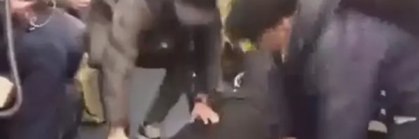 Od igračke do plačke -  Zbog skeča u metrou skoro dve ipo godine robije