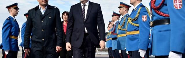 GOSPODIN Krivokapić o farmerkama Nedimovića