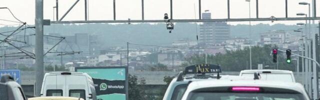 Hit! Vozači se dosetili novog načina da izbegnu kaznu! Evo šta urade sa tablicama (FOTO)