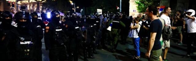 NARUŠEN JAVNI RED I MIR, NAPADNUTA POLICIJA! Oglasilo se tužilaštvo o sinoćnim događajima!