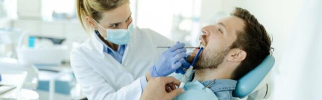 Koliko često treba skidati zubni kamenac? Evo kako da ga držite pod kontrolom