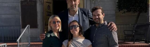 Ovako je porodica Divac proslavila Svetog Nikolu: Vlade čvrsto grli porodicu, posetili crkvu a jedan detalj...