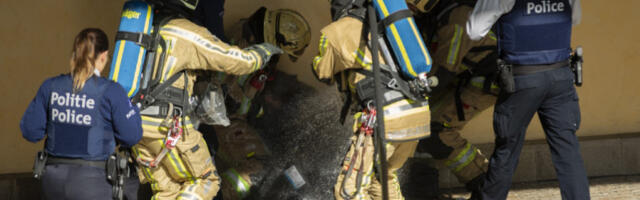 POLICAJCI U CENTRU GRADA UPUCALI MUŠKARCA! Krenuo nožem na njih, nisu oklevali ni sekund