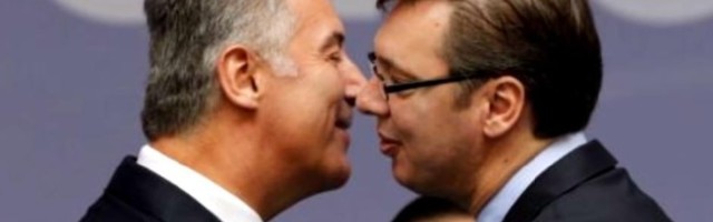 PESMA ZA ORTAKE Pljevlja grme: "Milo, Vučiću" (VIDEO)