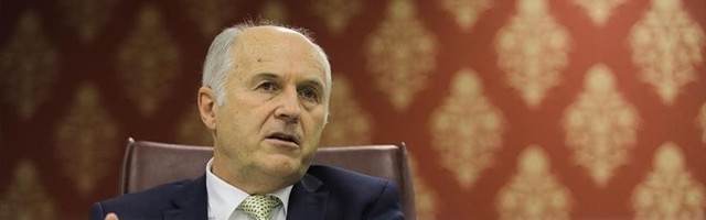 Inzko nametnuo zakon kojim se kažnjava negiranje genocida i ratnih zločina