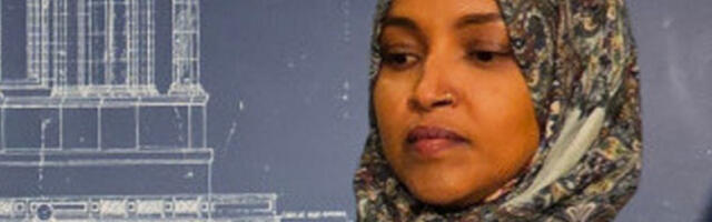 Трамп вређао конгресменку Минесоте, рекао да Сомалија „смрди”