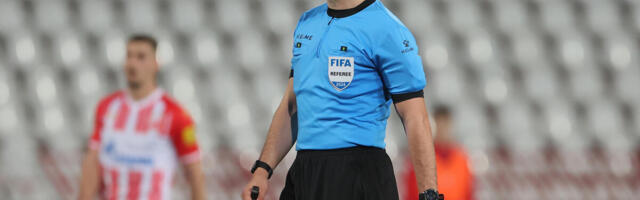 Miloš Milanović sudi meč Lige konferencija (Foto)