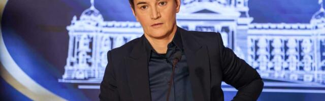 UŽIVO BRNABIĆ Scene koje smo videli u Novom Sadu ova zemlja nije videla od 1945! Do toga su nas doveli blokaderi! To što oni rade to je borba protiv Srbije