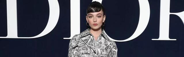 Deva Kasel izgledala je kao Odri Hepbern na reviji Dior