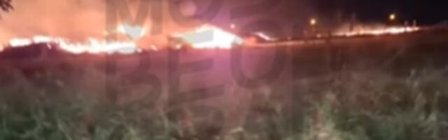 Veliki požar na vašaru u Grockoj (VIDEO)