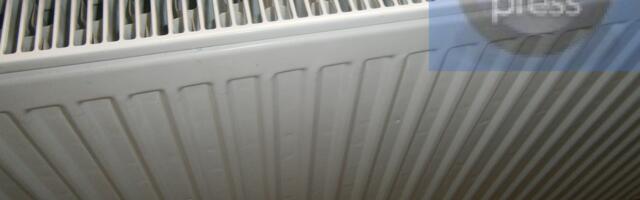 Čitaoci javljaju: U ulici Ilije Strele radijatori danima po ceo dan mlaki, ljudi se smrzavaju