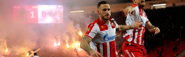 Arnautović se "slomio" posle gola u derbiju: Došao ispred severa i oduševio zvezdaše (VIDEO)