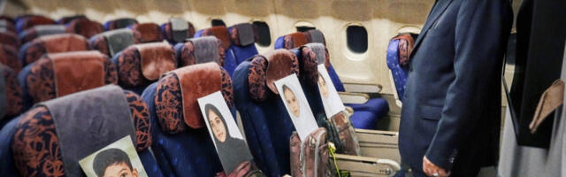 Iran ulazi u pregovore “sa nepoverenjem”: Kalibaf objavio potresnu sliku sa “saputnicima” u avionu