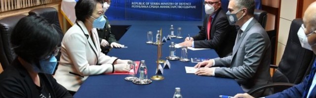 Stefanović i Čen Bo razgovarali o saradnji, uzajamnoj podršci, pandemiji