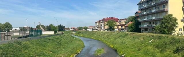 Danas sunčano i vedro, ponegde moguća kiša