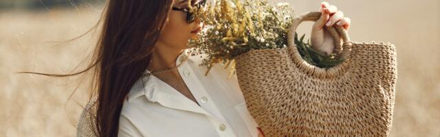 Torba od rafije: prizivamo leto raskošnim prolećnim aksesoarom