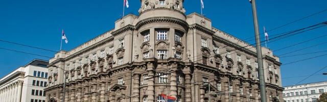 Pobunjeni univerzitet poziva: Večeras protest ispred Vlade zbog hapšenja studenata!