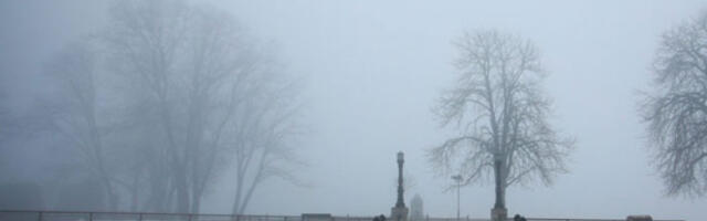 Магловито, облачно и хладно