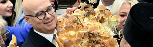 Вучевић: Божић нас подсећа на заједништво, праштање и љубав