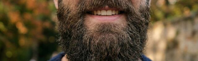 Ljudi su jedini primati sa bradom: Šta kaže nauka o ovoj neobičnoj pojavi?