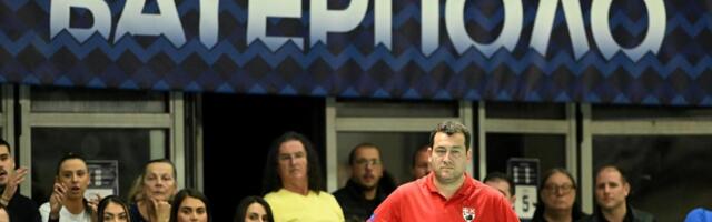 Napeto pred najveći vaterpolo meč u Srbiji: Strogo je zabranjeno ubacivanje predmeta u bazen! /FOTO/