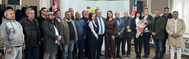 Zekić: Mi smo narod sa srcem većim od bola… Narod koji zna da voli, prašta, sanja i da se moli