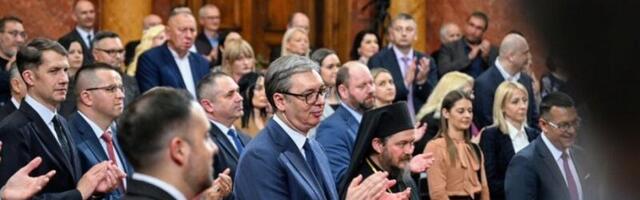ZVANIČNO ZAPOČEO MANDAT VLADE: Članovi vlade Đura Macuta položili zakletvu pred poslanicima Skupštine Srbije (FOTO)