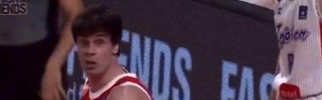 Čulo se u prenosu šta je Teodosić rekao usred meča: Ljudi VRIŠTE OD SMEHA (VIDEO)