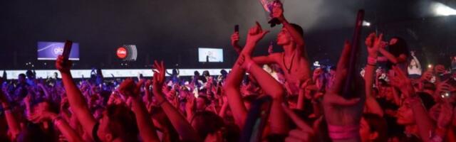 NEZAPAMĆEN HAOS NA MUSIC WEEKU! Zvezdi večeri proleteo motor kroz binu, a ONO ŠTO JE USLEDILO će se prepričavati! (VIDEO)