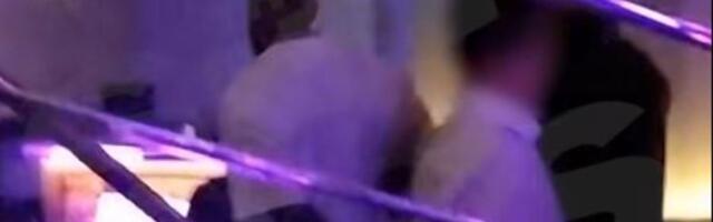 Engleski reprezentativac uhapšen: Fudbaler izveden iz londonskog bara (FOTO, VIDEO)