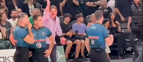 Iz haosa u haos: Janakopulos psovao i vređao sudije (VIDEO)