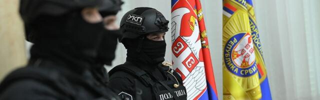 Pale 3 osobe iz Agencije za bezbednost saobraćaja: Sređivali vozačke dozvole