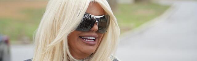 ŠOK NA SNIMANJU „ZVEZDA GRANDA“! Dara Bubamara nosi torbu u vrednosti jednog srpskog imanja, bićete u neverici kada vidite cifru