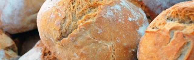 Trik koji spasava bajat hleb: Biće mekan kao iz pekare za 10 minuta