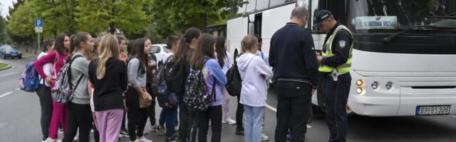 Vozač pao na kontroli sa sumnjivom supstancom, ekskurzija đaka iz Gornjeg Milanovca otkazana u poslednjem trenutku