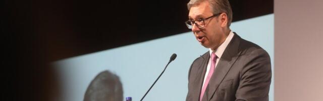 Vučić u autorskom tekstu za "Vašington Egzaminer": Obama nam je dao pamflet, Vens nudi ispovest vernika