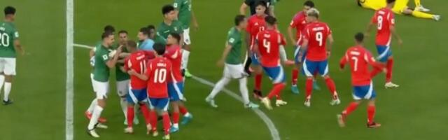 Najsramotniji gol u istoriji fudbala? (VIDEO)
