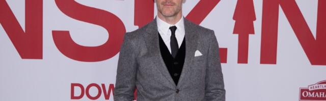 Popularni GLUMAC prodaje uspomene na AUKCIJI jer mu TREBA NOVAC za lečenje RAKA DEBELOG CREVA