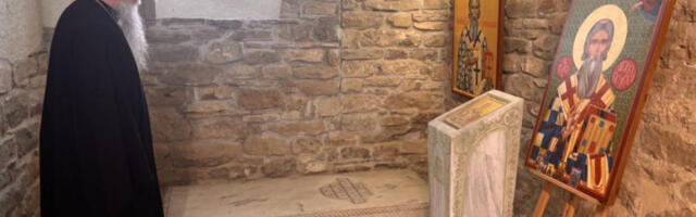 OVDE SE NALAZI GROB SVETOG SAVE: Mitropolit Joanikije posetio hram u Bugarskoj u kome je bio sahranjen prvi srpski arhiepiskop (FOTO)