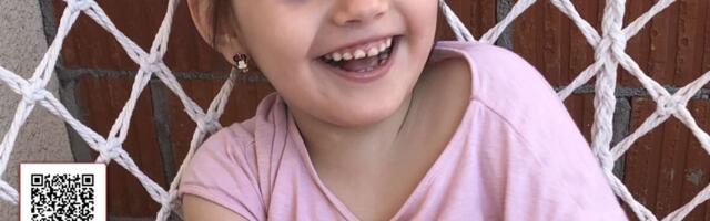 Pomozimo Heleni u borbi za terapije i ortopedska pomagala