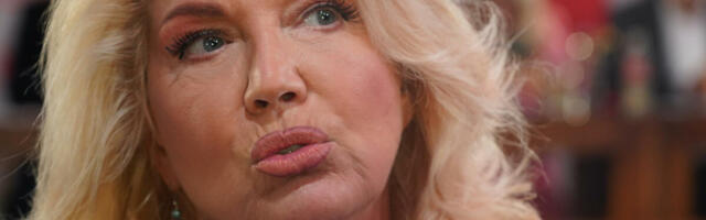 "SKANDALOZNO KOLIKA JOJ JE PENZIJA": Narod šokiran CIFROM koja leže Suzani na račun! Izlanula se