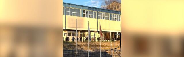 Navijači OFK Beograda napravili šou pred meč sa Radnikom