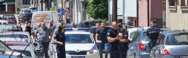 Detalji obračuna u Prokuplju: Obojica učesnika završili u bolnici, tužilac traži zadržavanje