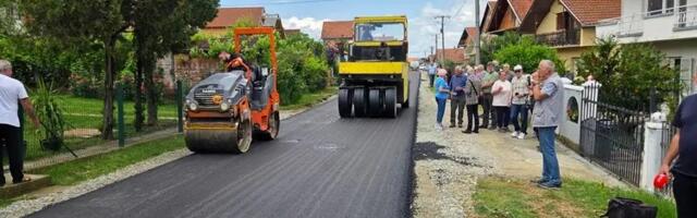 Asfaltirana ulica Sonje Marinković u Maršiću (FOTO)